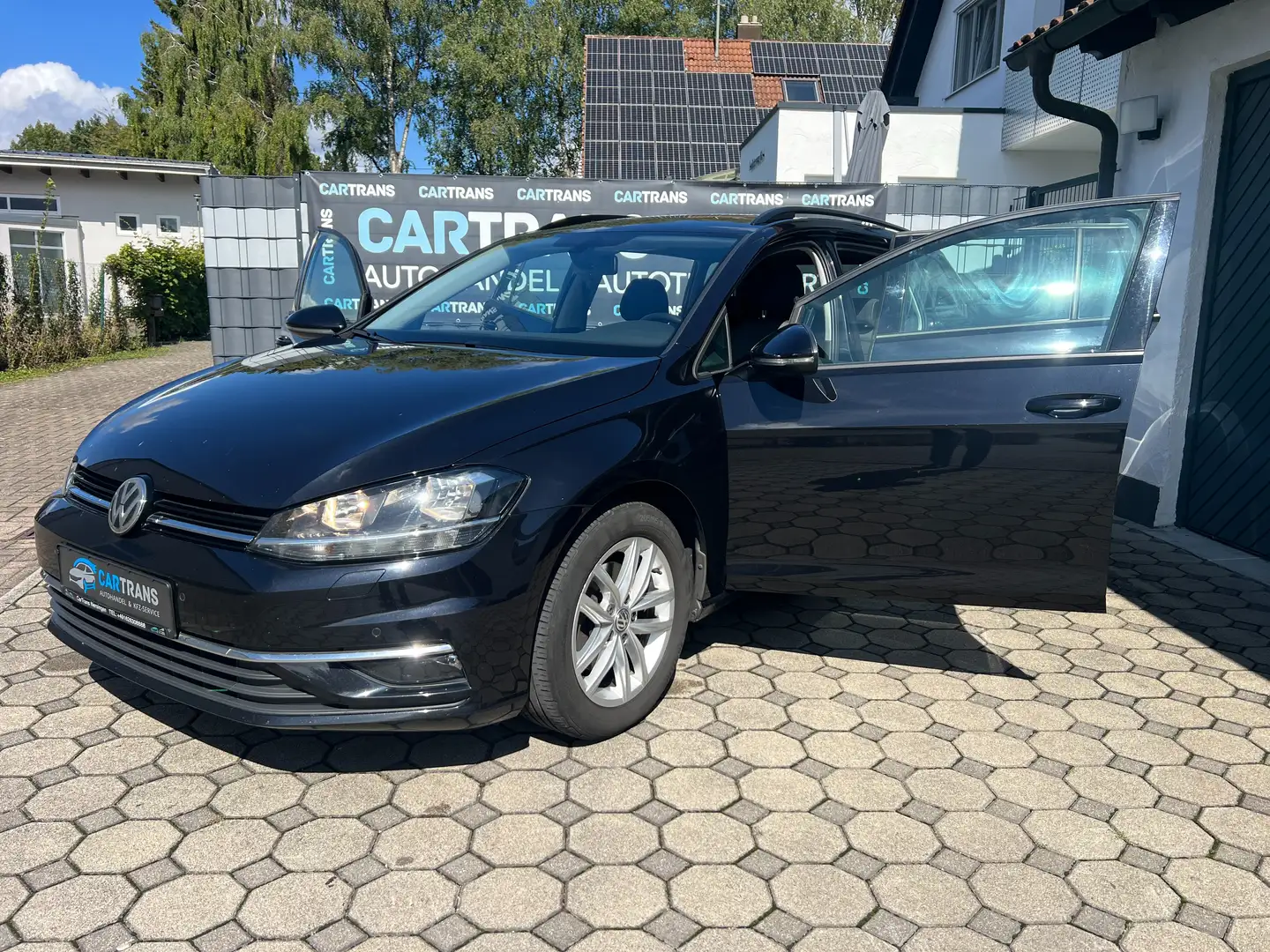Volkswagen Golf Variant Comfortline BMT/Start-Stopp +NAVI + 0%FINANZIERUNG Noir - 1