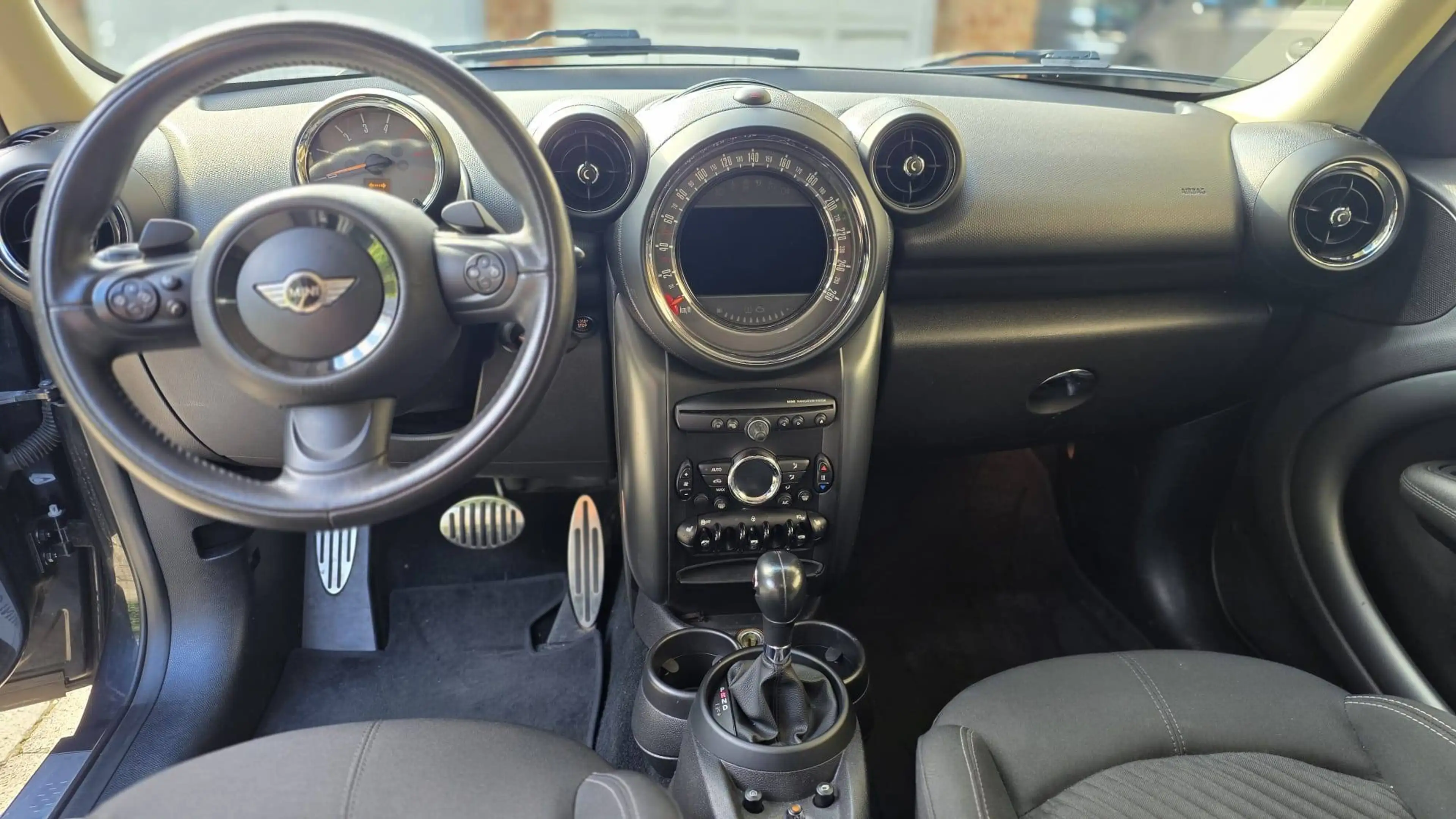 MINI Cooper SD Countryman Mini Countryman 2.0 D Cooper S ALL4 — photo 8