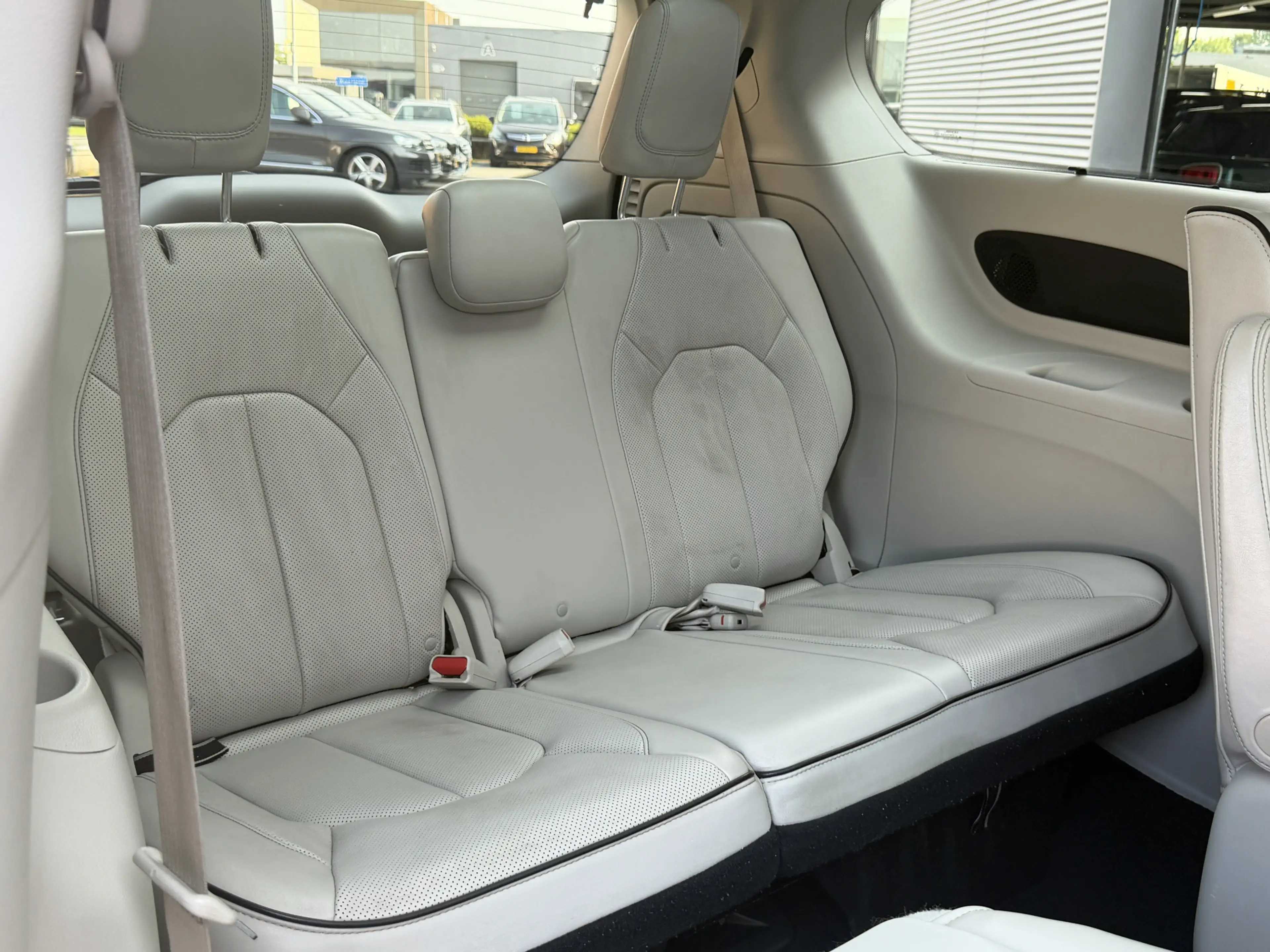 Chrysler Pacifica 3.6 V6 Hybrid I PHEV I Aut. I 7 Pers. I Pano.dak I — photo 12