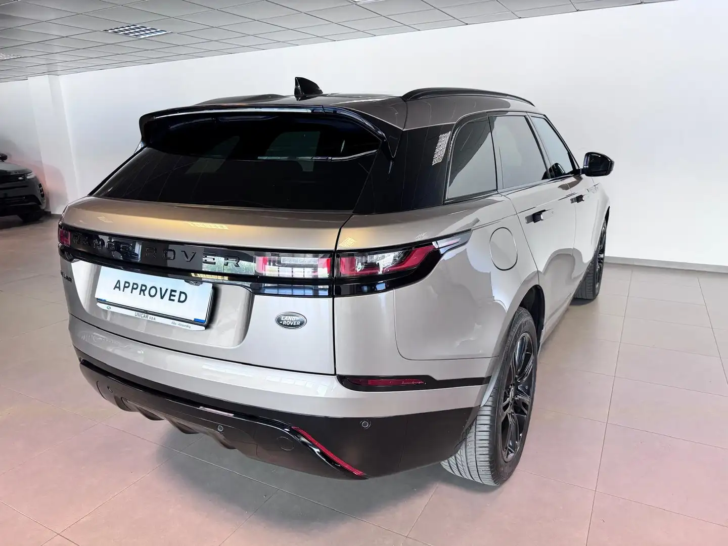 Land Rover Range Rover Velar Range Rover Velar 2.0d mhev R-Dynamic S 204cv auto Bronze - 2