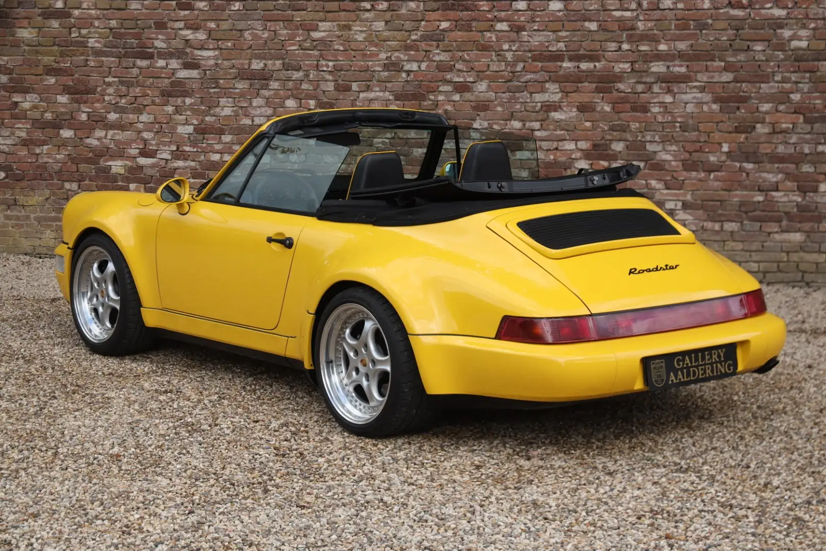 Porsche 964 America Roadster "Fully restored and rebuilt" Jaune - 2