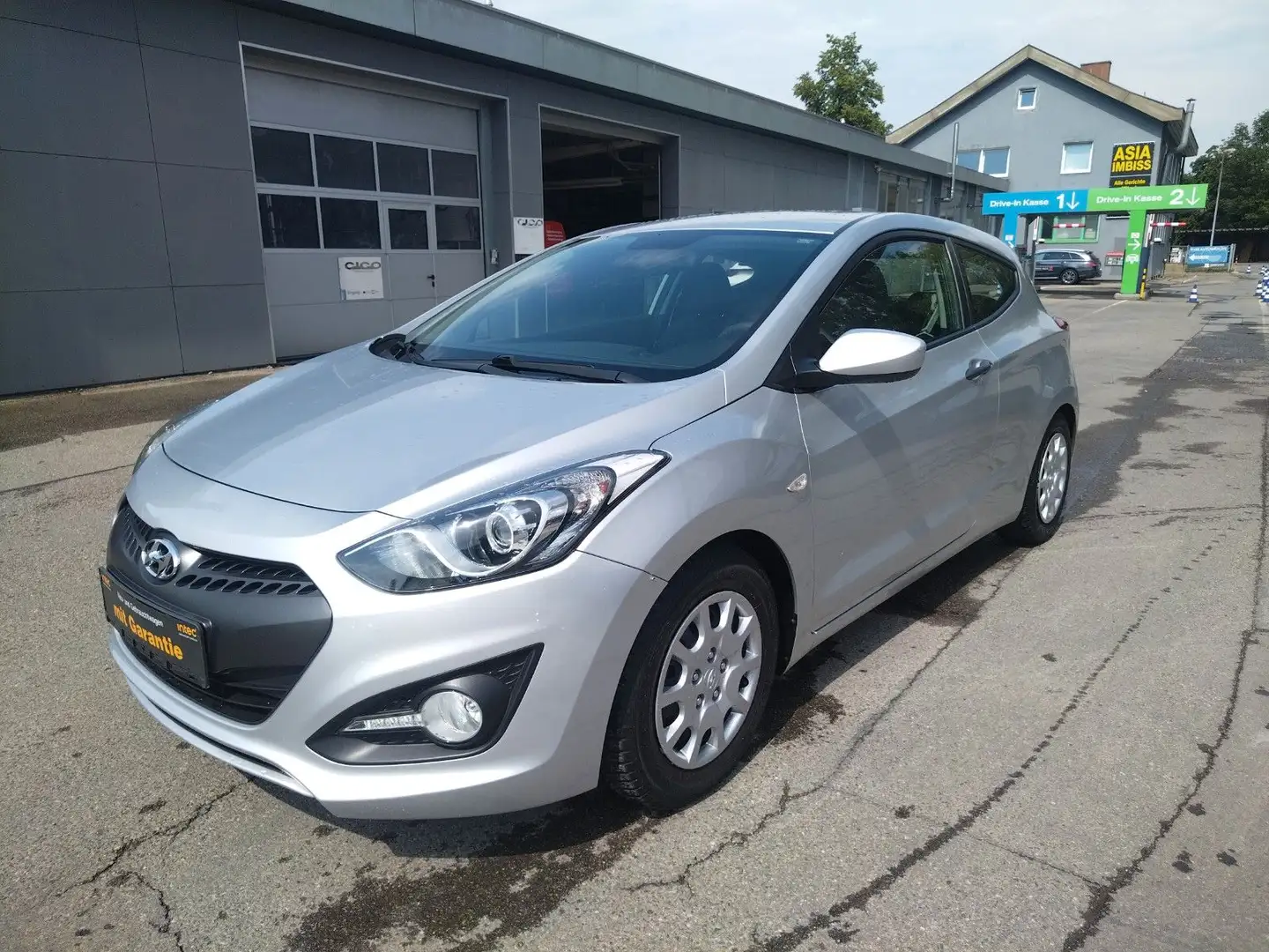Hyundai i30 Coupe Classic+32000 km+1.HD+TÜV/NEU+GARANTIE Plateado - 2