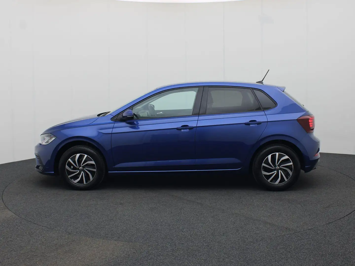 Volkswagen Polo Life Edition 1.0 TSI 95 pk 5 vern. Hand Velgen 'Es Blauw - 2
