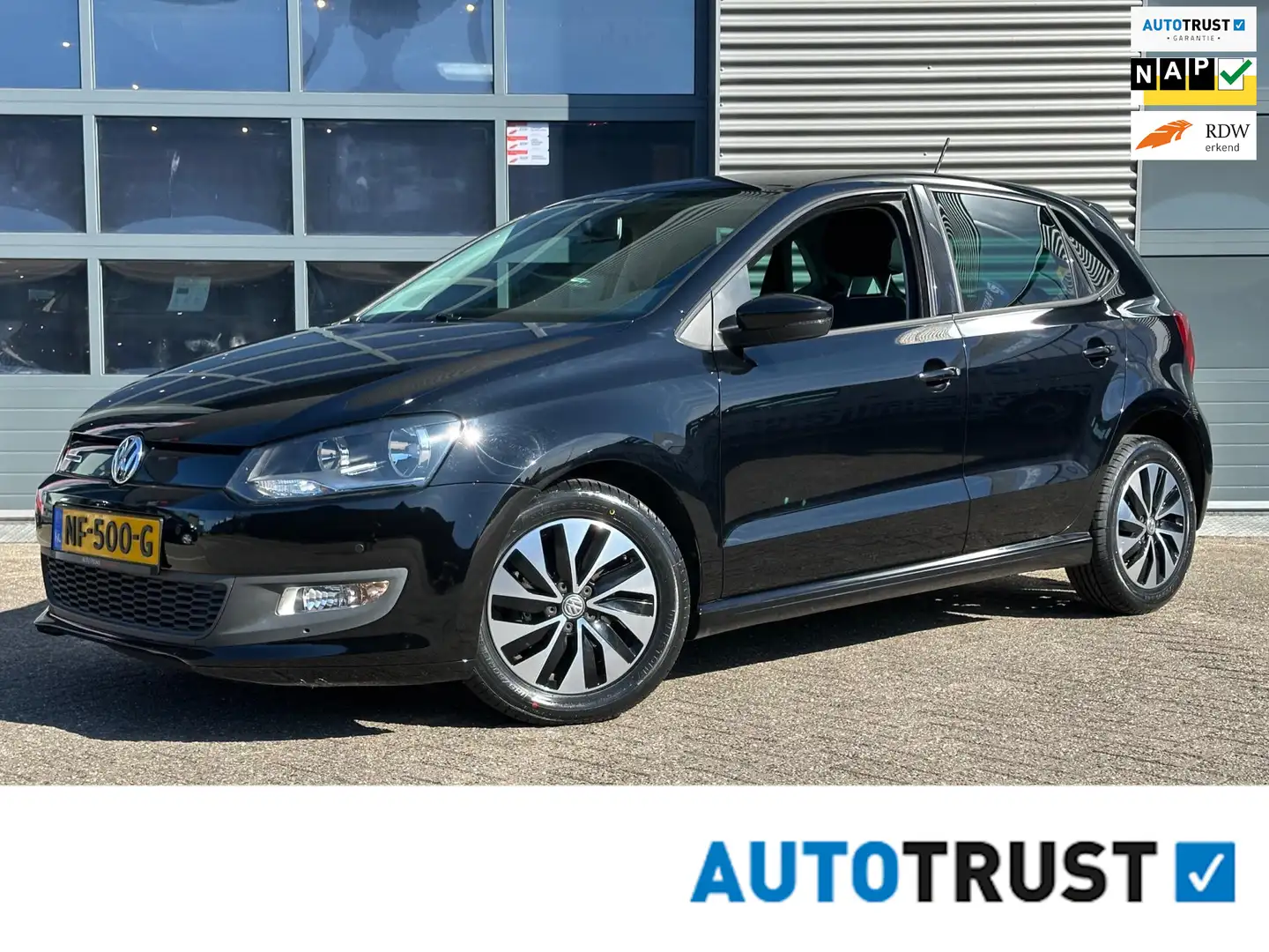 Volkswagen Polo 1.0 BlueMotion Edition | NAVI | CarPlay | CRUISECR Zwart - 1