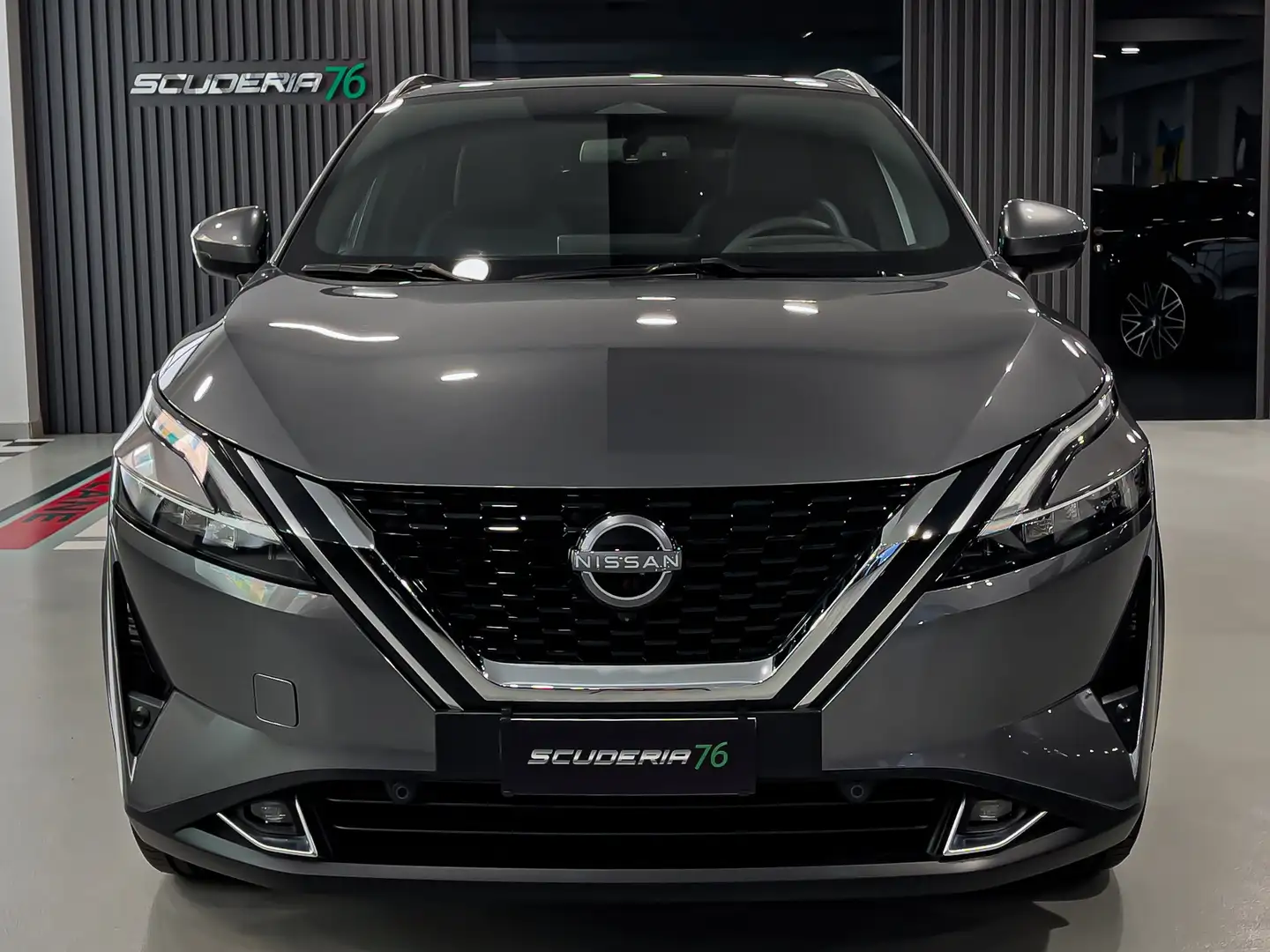 Nissan Qashqai NEW QASHQAI TEKNA MHYB 158CV XTR "KM ZERO" Grau - 2