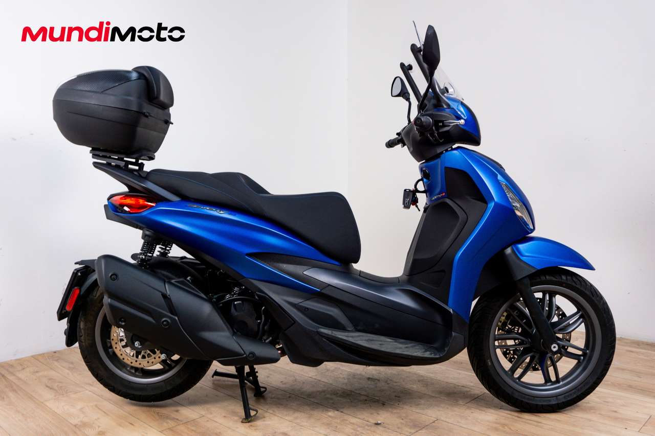 Piaggio Beverly 400