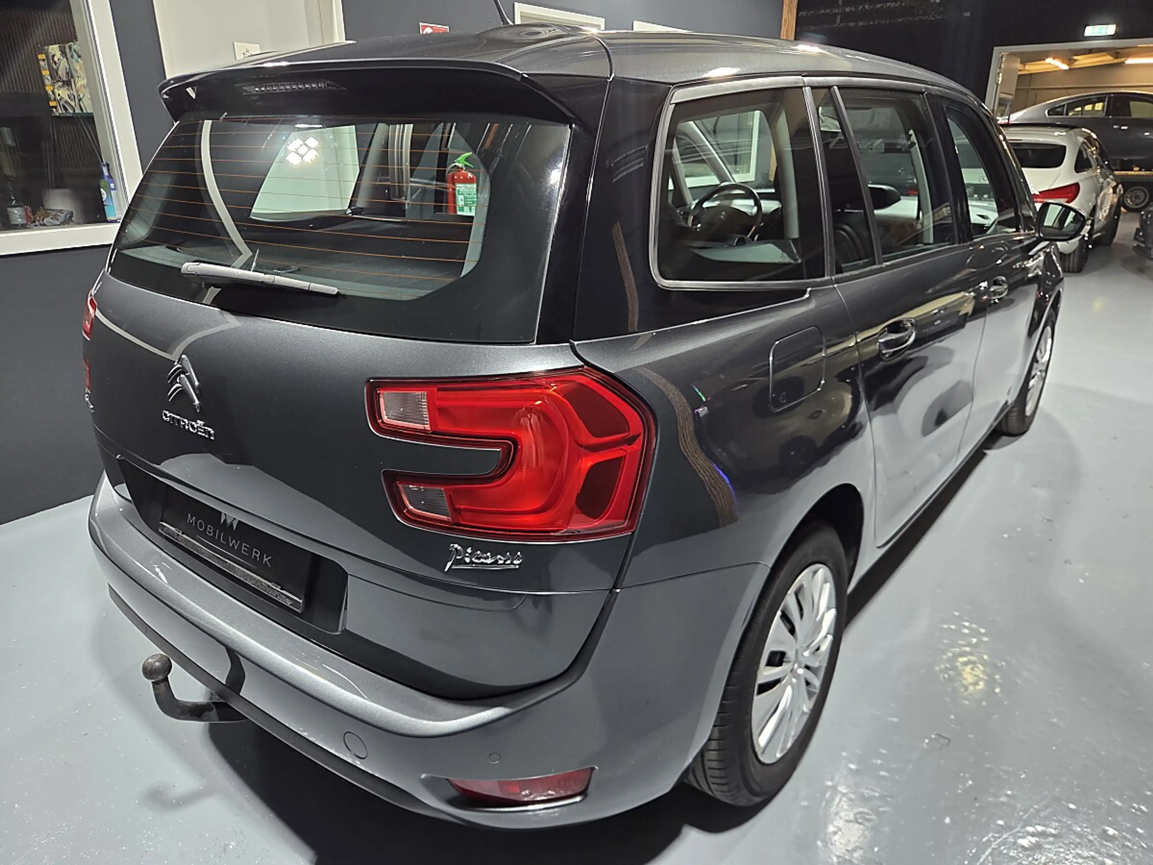 Citroen Grand C4 Picasso BlueHDi 100 S&S manuell Seduction — photo 11