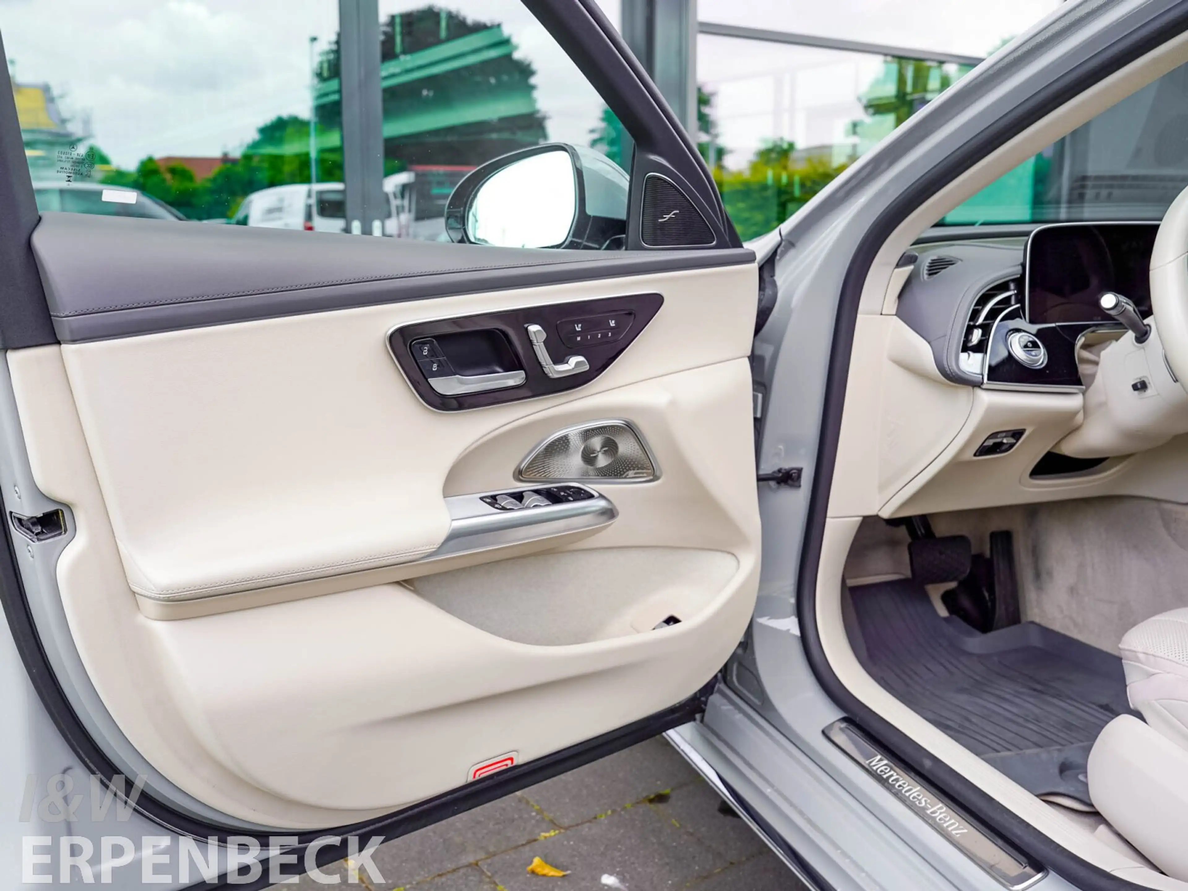 Mercedes-Benz E 450 E 450 d Exclusive Premium Plus 4Matic — photo 11