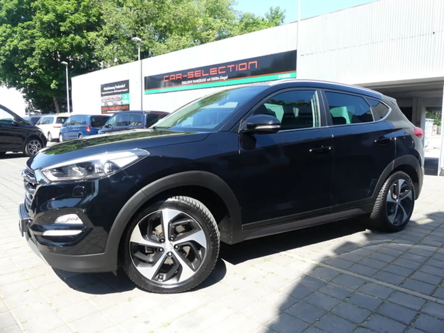 Hyundai TUCSON Tucson 1.6 TGDI Style 4WD AUTOM/KLIMA/AHK/NAVI Schwarz - 2