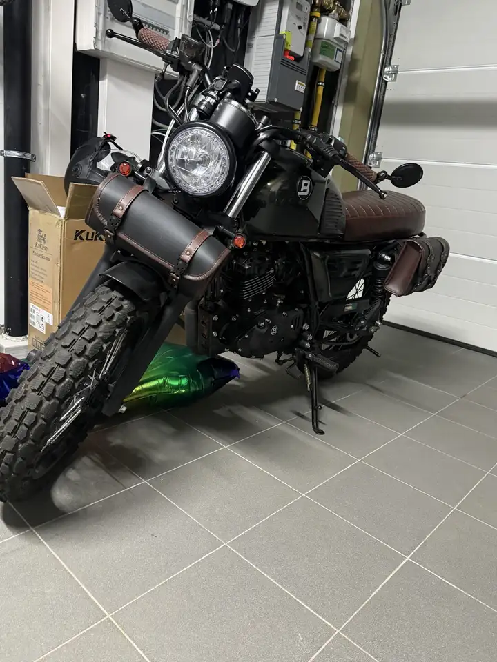 Bullit Bluroc 125