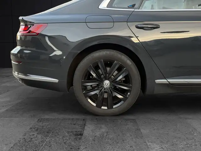 Volkswagen Arteon view 11
