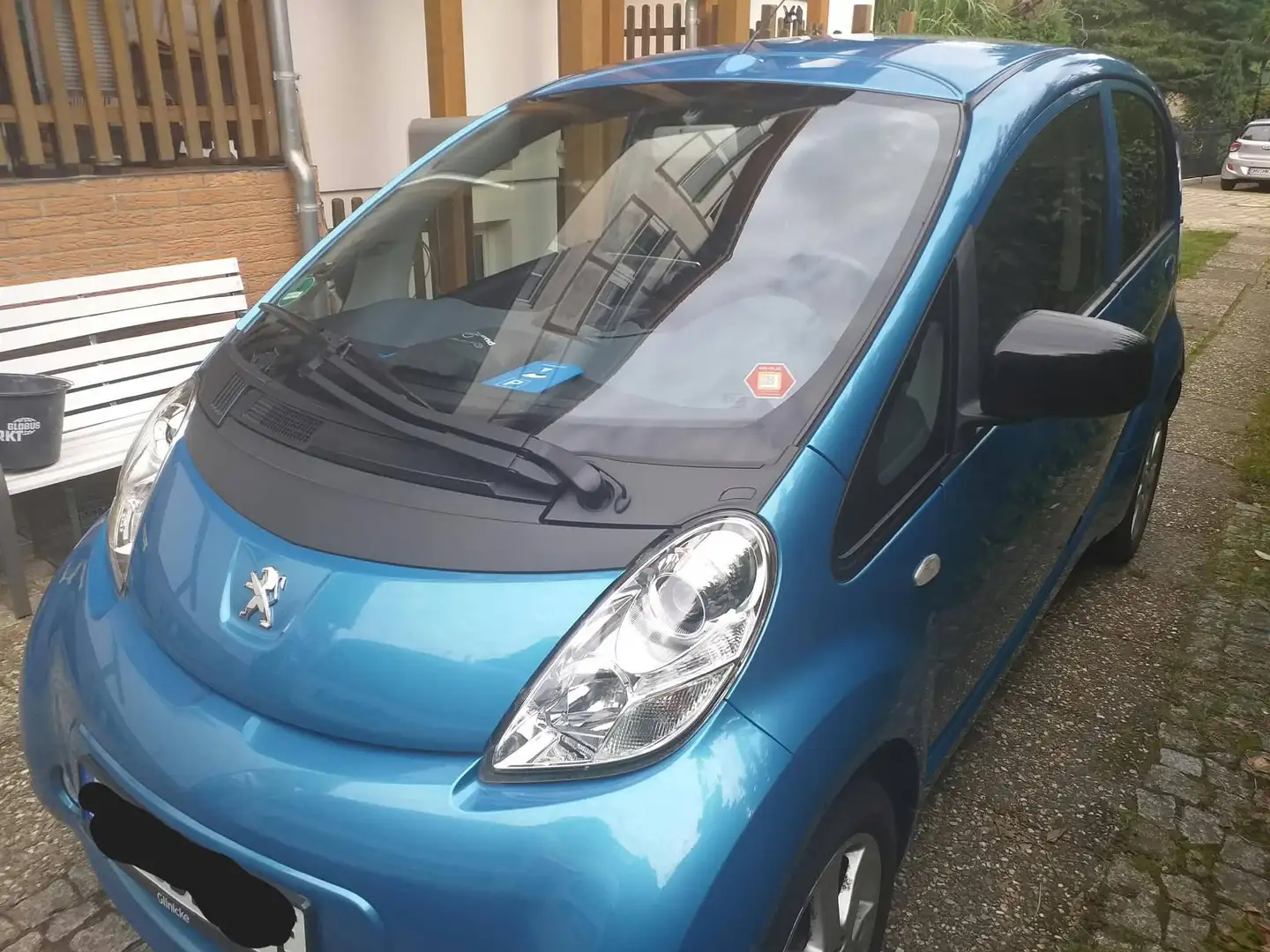 Peugeot iOn iOn Active Blau - 2