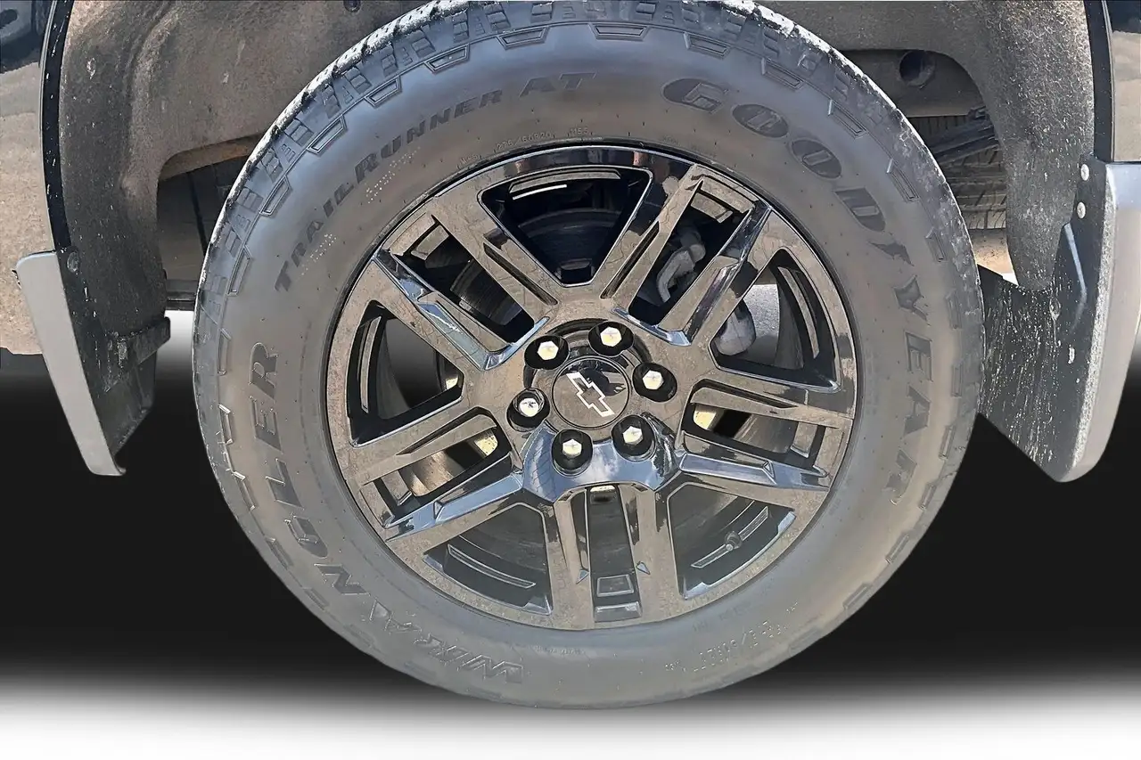 Chevrolet Silverado 1500 снимка Chevrolet Silverado 1500