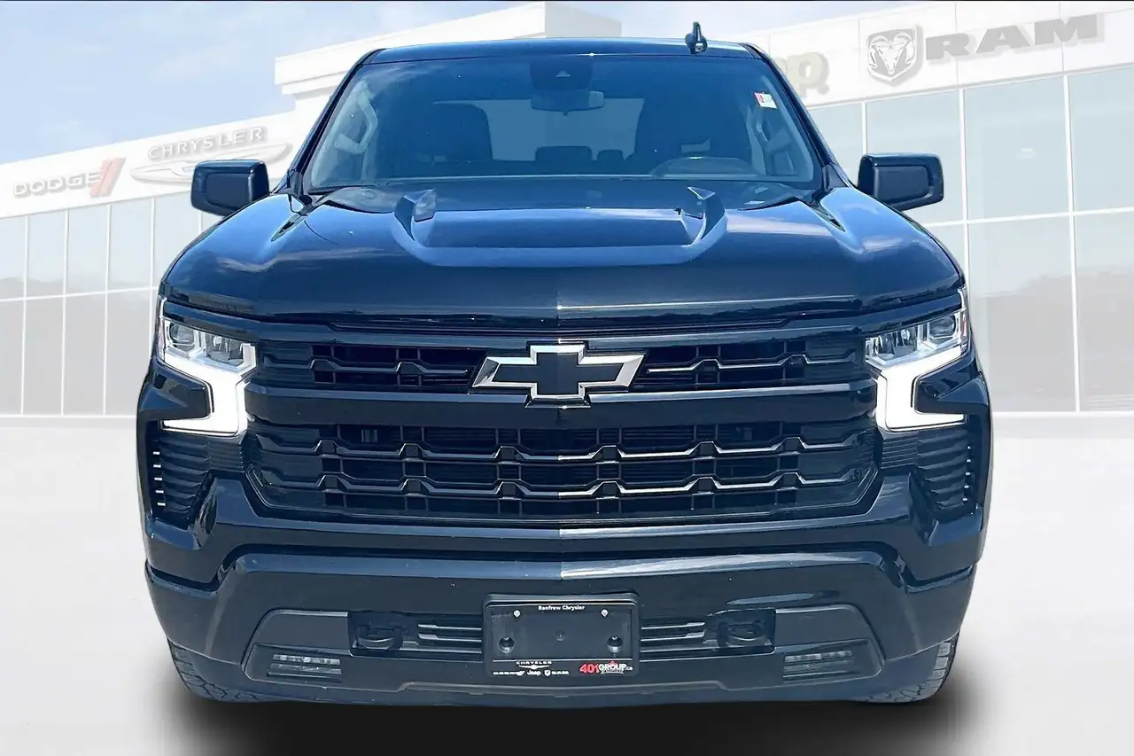 Chevrolet Silverado 1500 снимка Chevrolet Silverado 1500