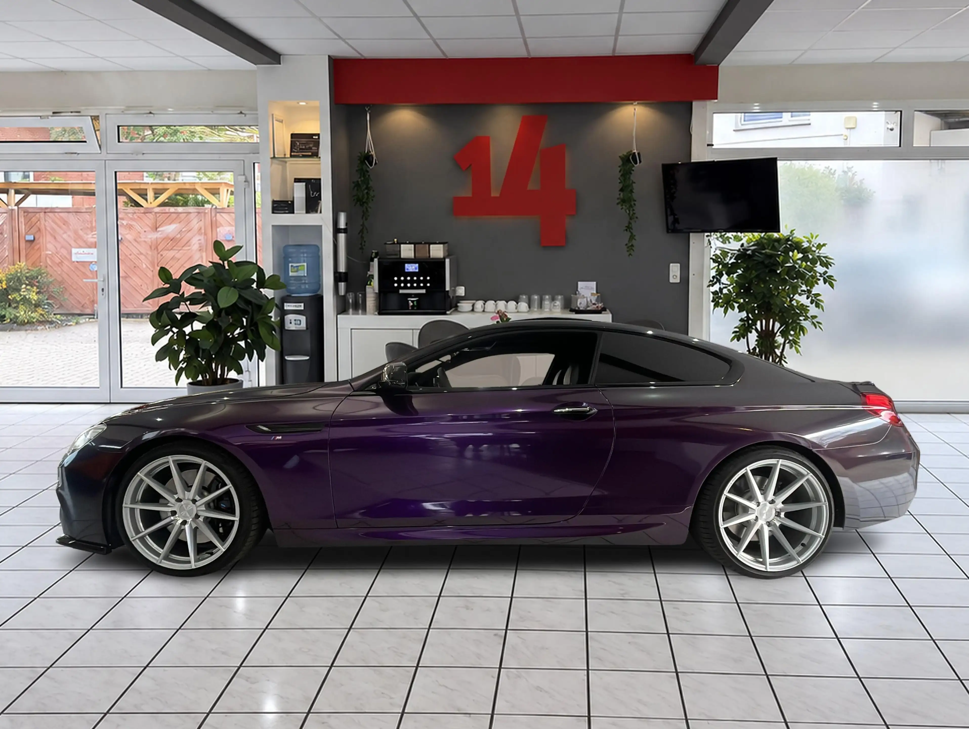 BMW 650 i Coupe - MPaket-Alcantara-Schiebedach-DEFzg — photo 7