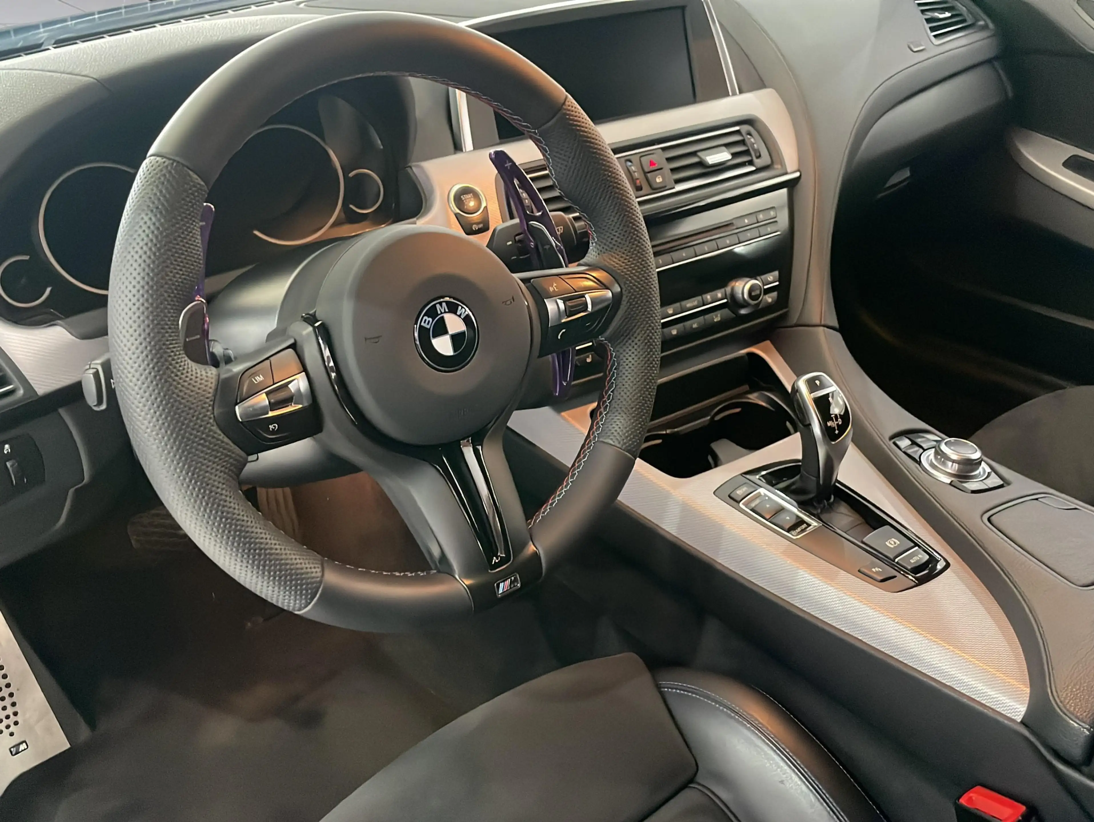 BMW 650 i Coupe - MPaket-Alcantara-Schiebedach-DEFzg — photo 9