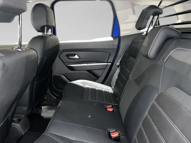 Dacia Duster view 11