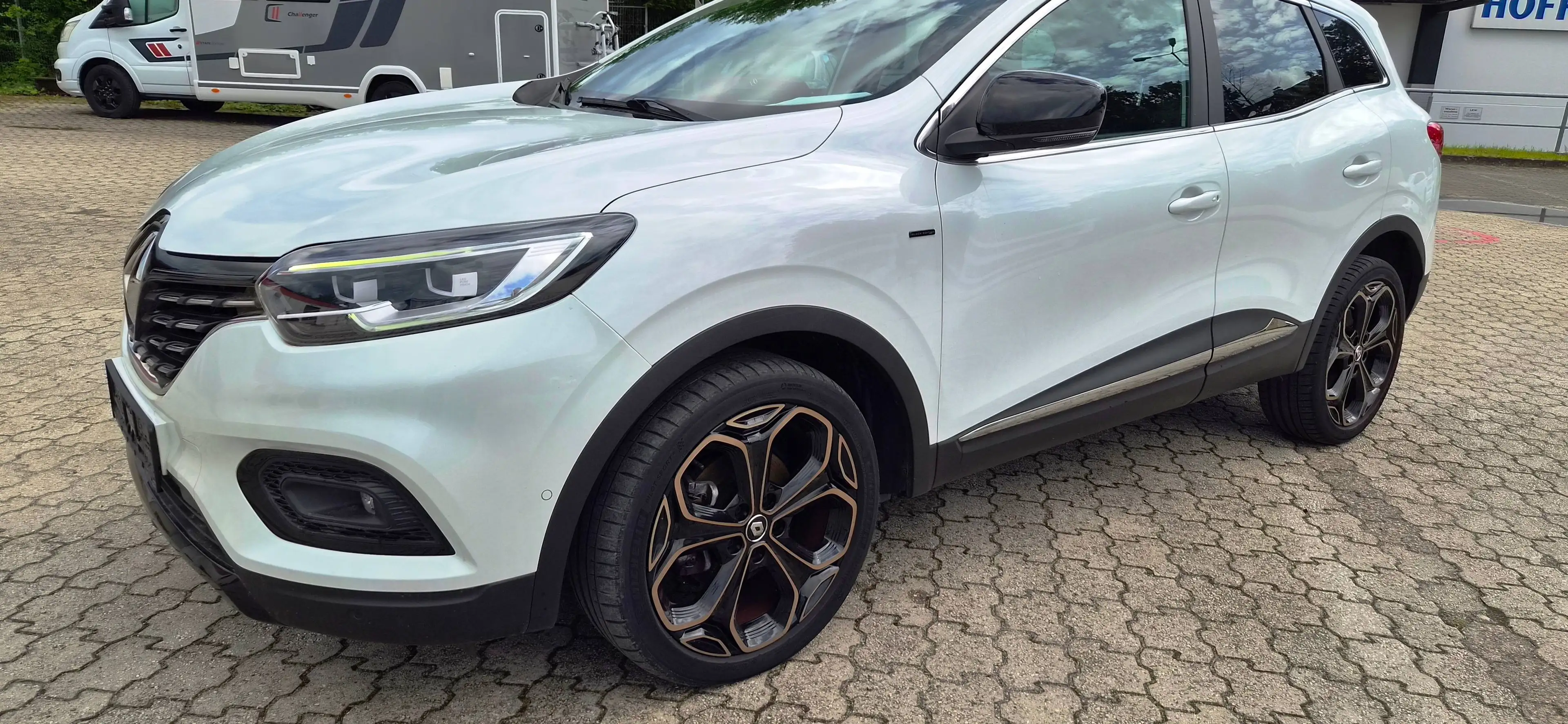 Renault Kadjar Black Edition/Finanzierung ab6,99 %/1Hand/29000km/Finanzierung ab 6,99% — photo 2