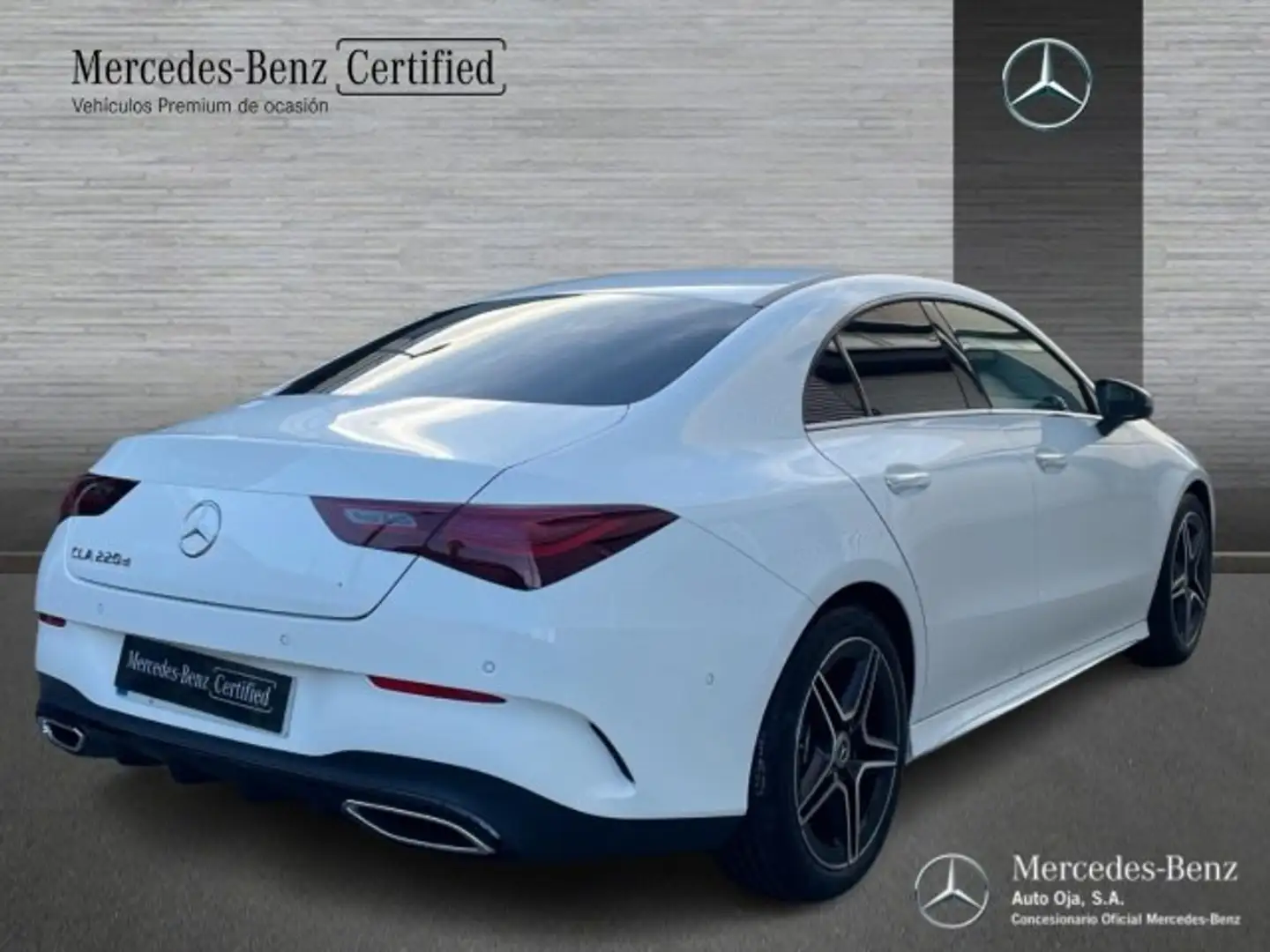 Mercedes-Benz CLA 220 d Coupé[0-805+0-055] - 2