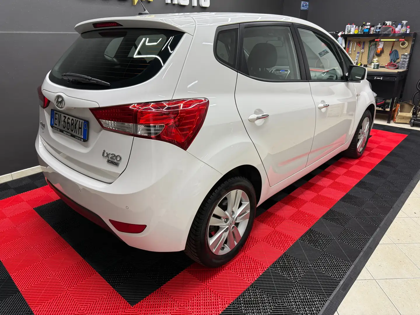 Hyundai iX20 ix20 1.4 crdi Comfort 90cv *UNICOPROPRIETARIO* Bianco - 2