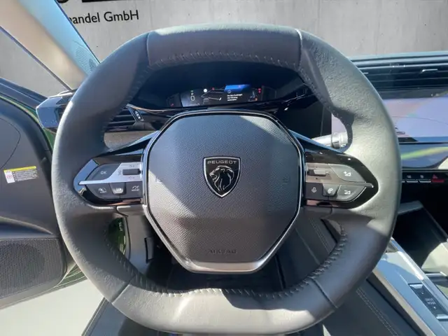 Peugeot 308 view 10