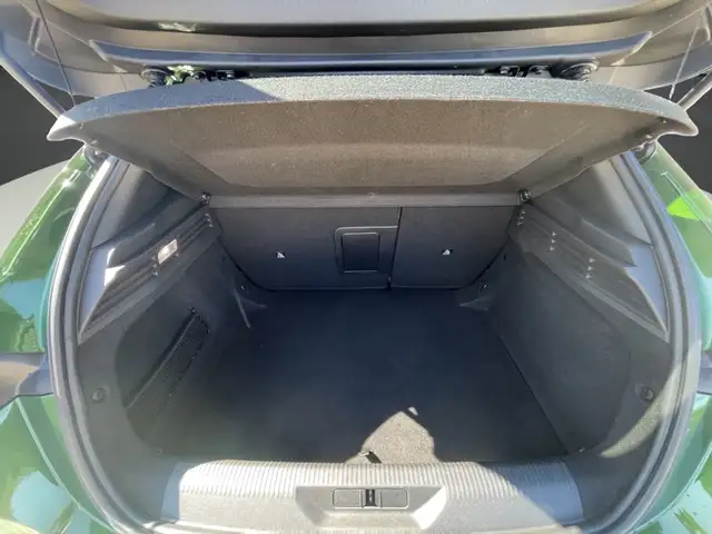 Peugeot 308 view 7
