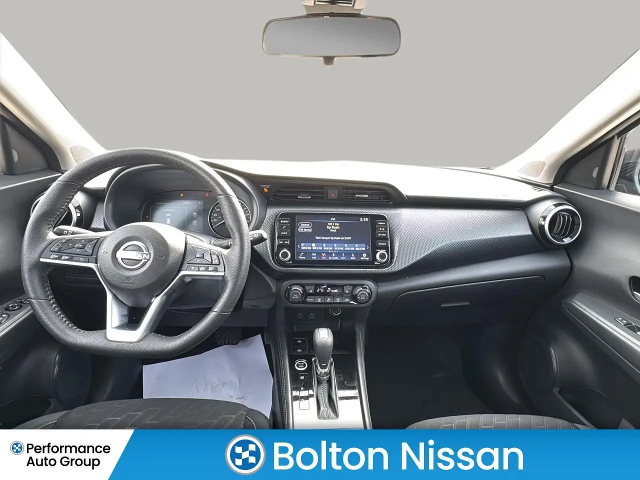 Nissan Kicks снимка Nissan Kicks