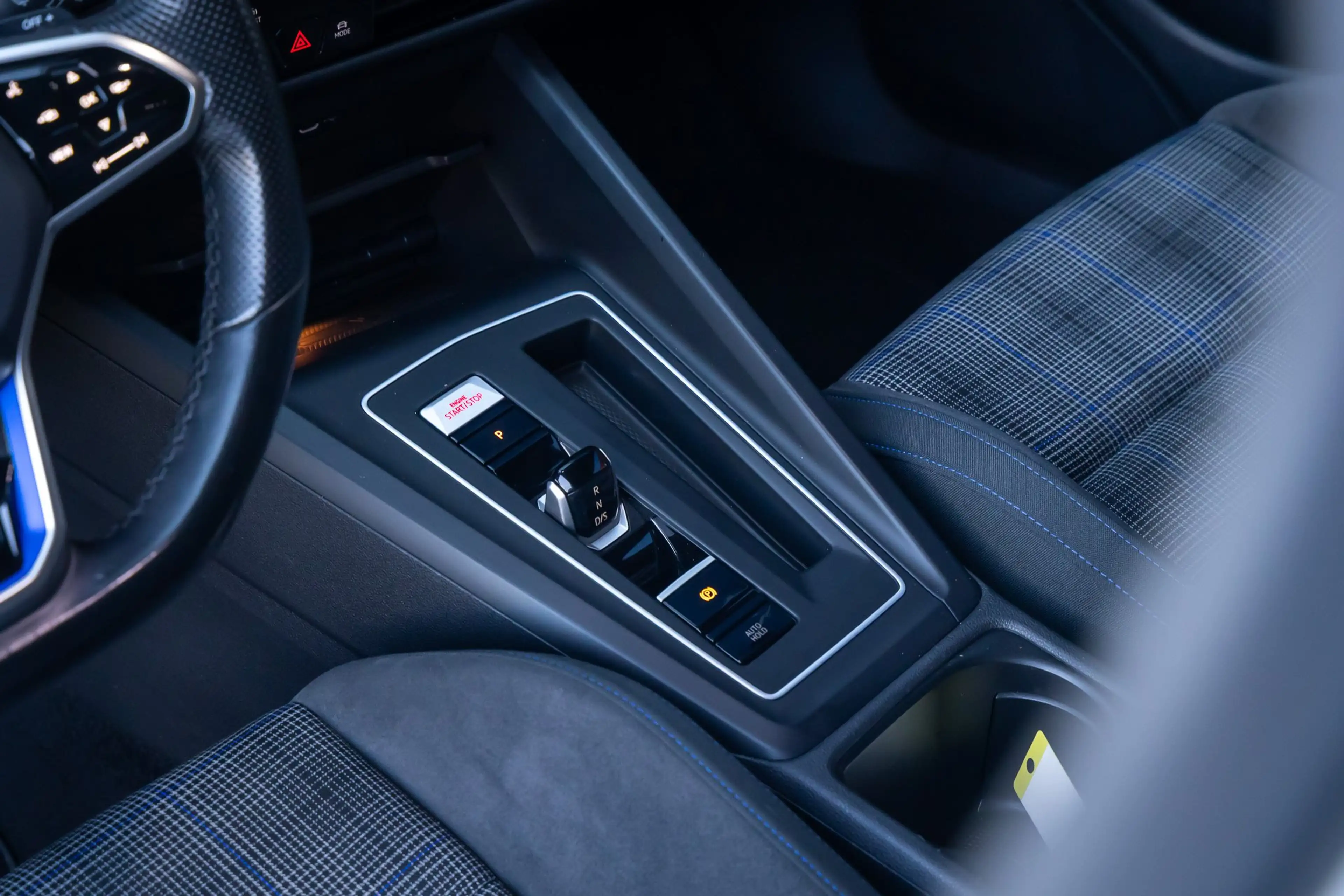 Volkswagen Golf GTE 1.4 eHybrid | Apple Carplay/Android Auto | Cruise — photo 22