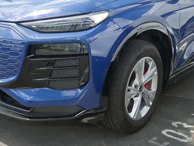 Audi Q6 E-Tron view 11