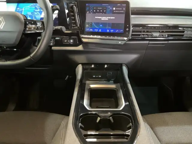 Renault Austral view 12