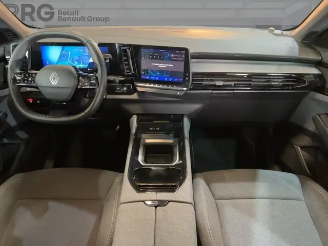 Renault Austral view 10