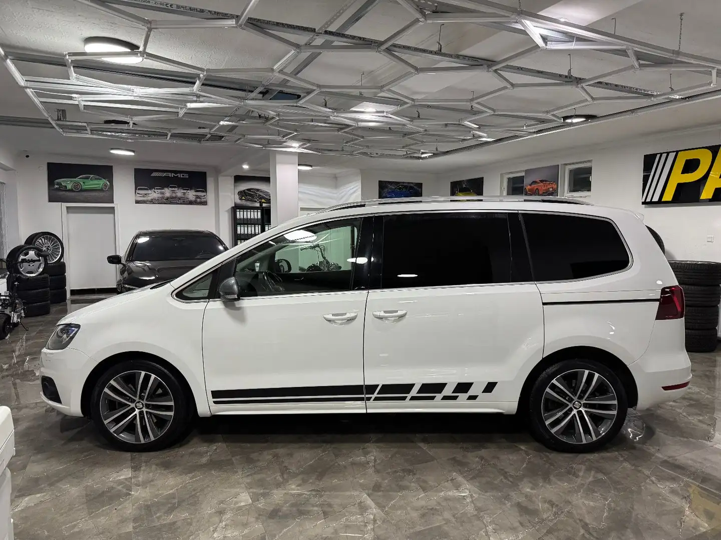 SEAT Alhambra 2.0 TDI FR-Line 4Drive 7-Sitzer DSG AHK Weiß - 2