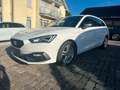 SEAT Leon Sportstourer FR RFK SHZ TOT SPUR A.TEMP NAV Weiß - thumbnail 1