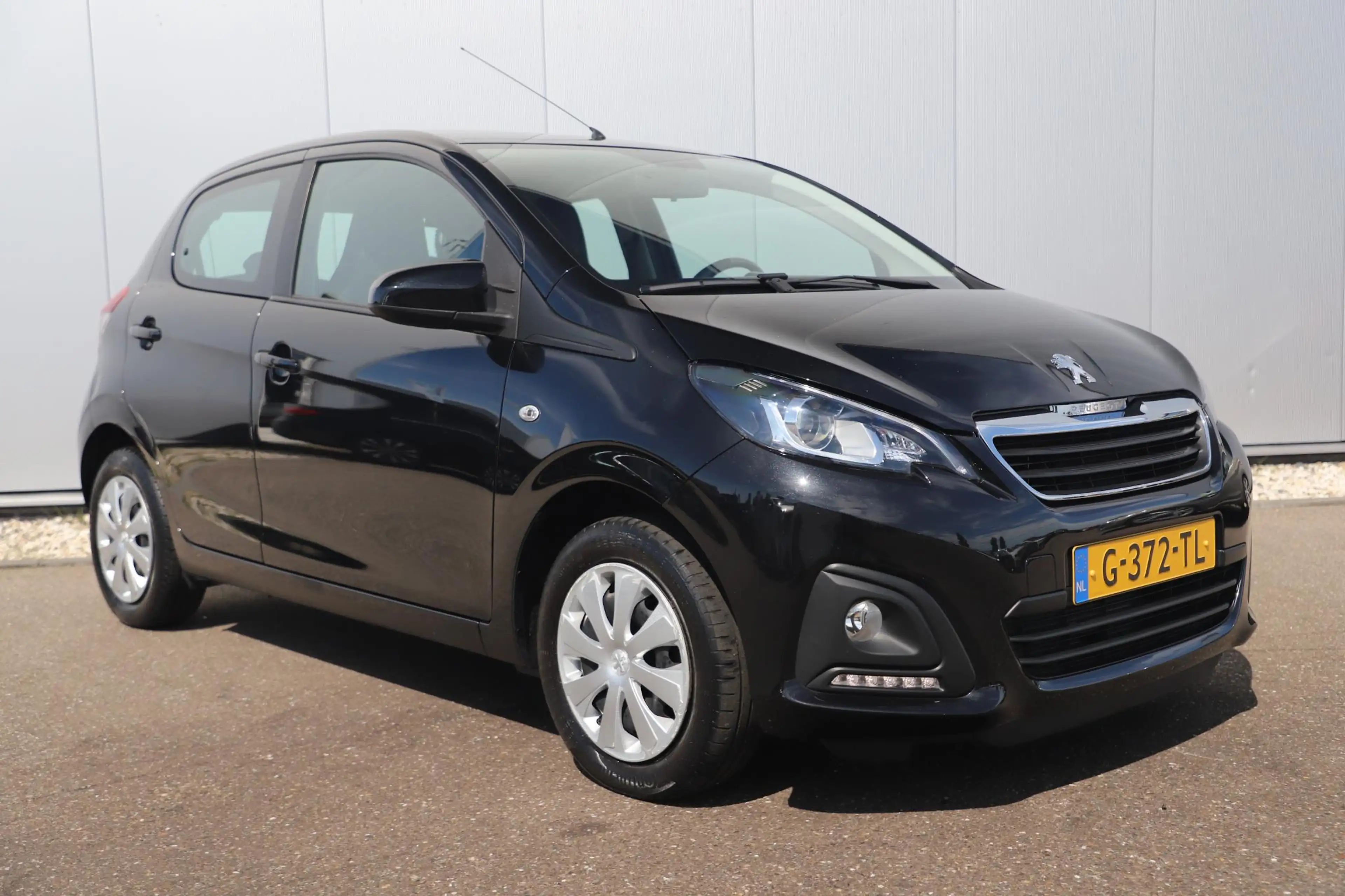 Peugeot 108 1.0 e-VTi Active Airco Radio Bluetooth Elektrische — photo 3