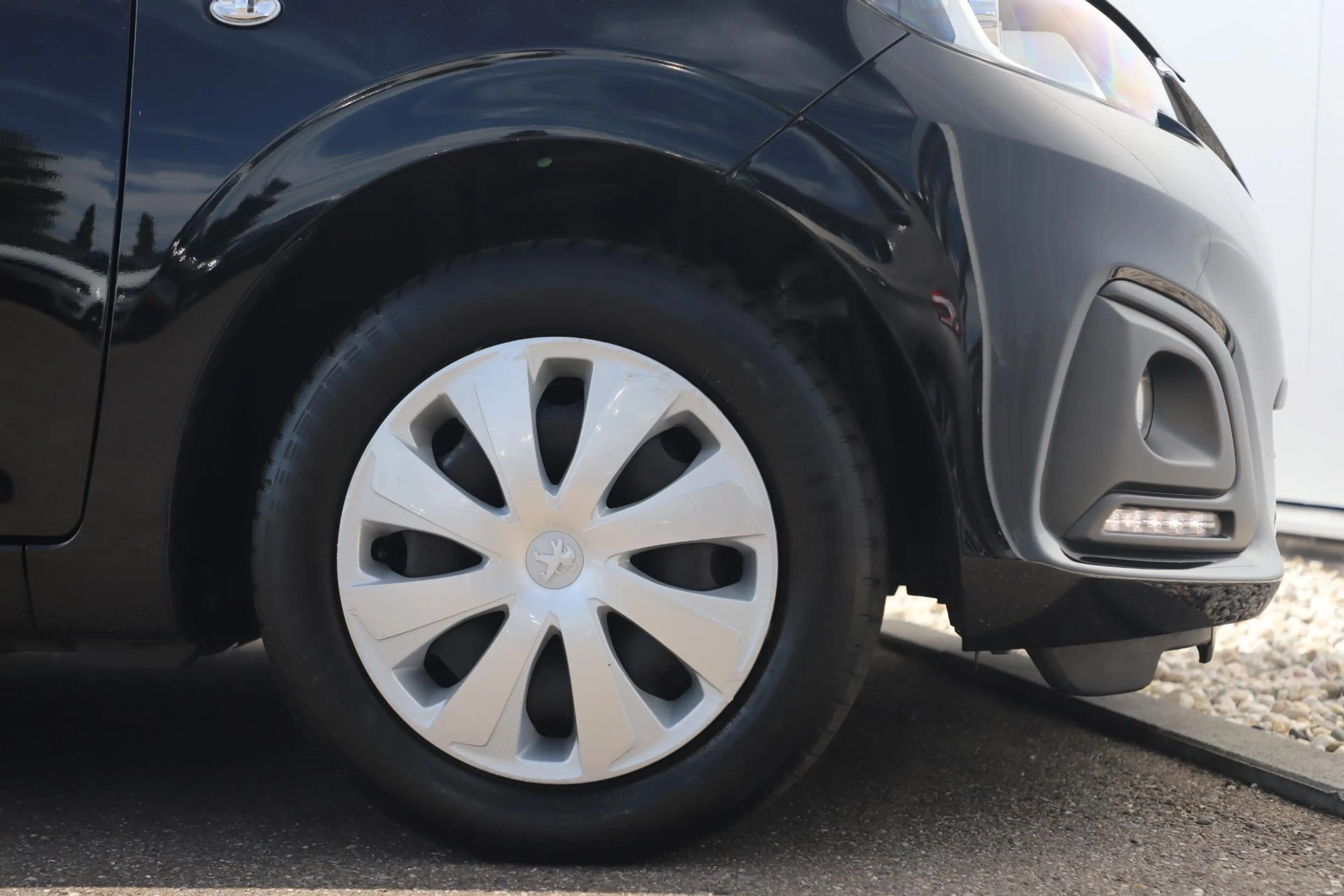 Peugeot 108 1.0 e-VTi Active Airco Radio Bluetooth Elektrische — photo 5