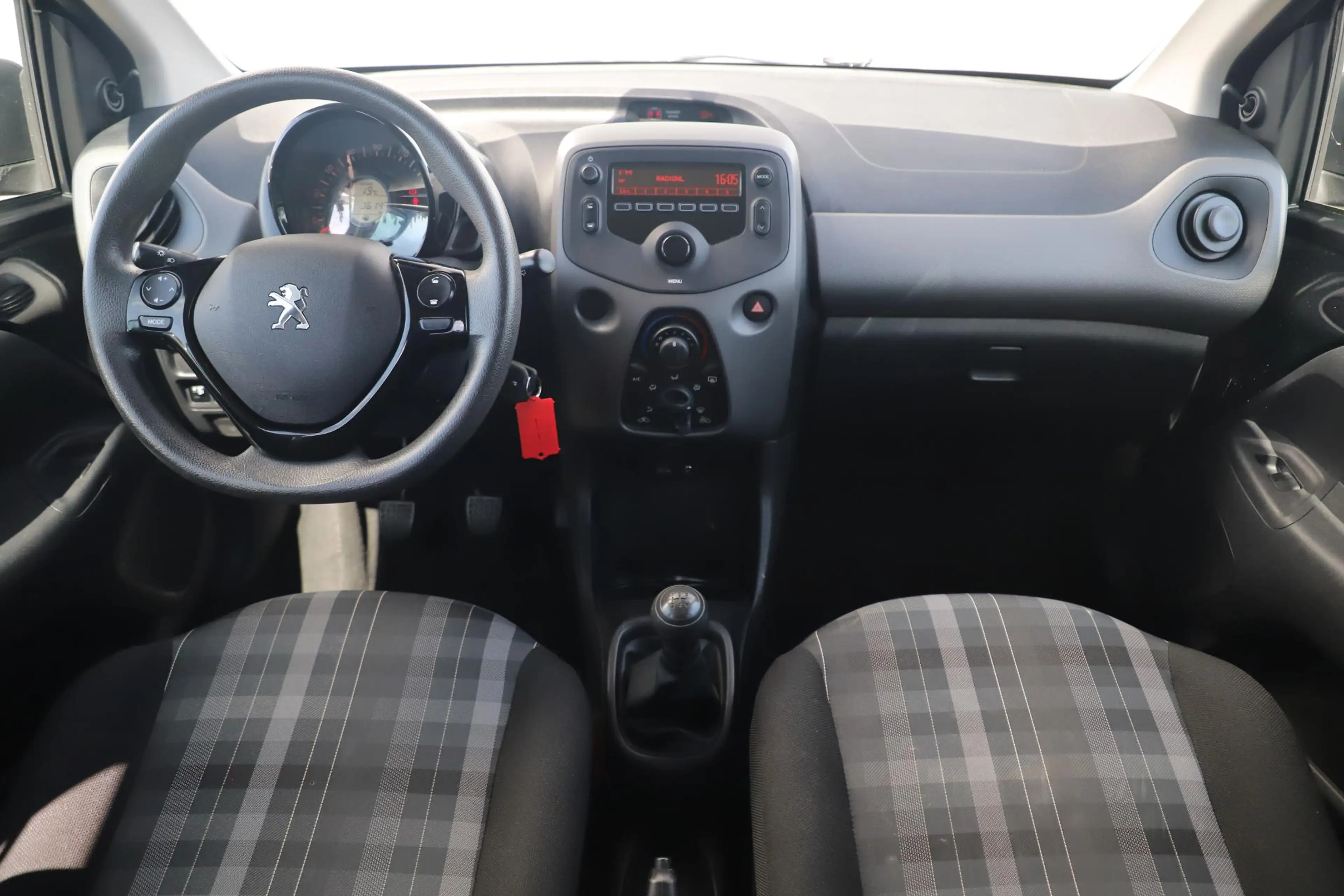 Peugeot 108 1.0 e-VTi Active Airco Radio Bluetooth Elektrische — photo 9