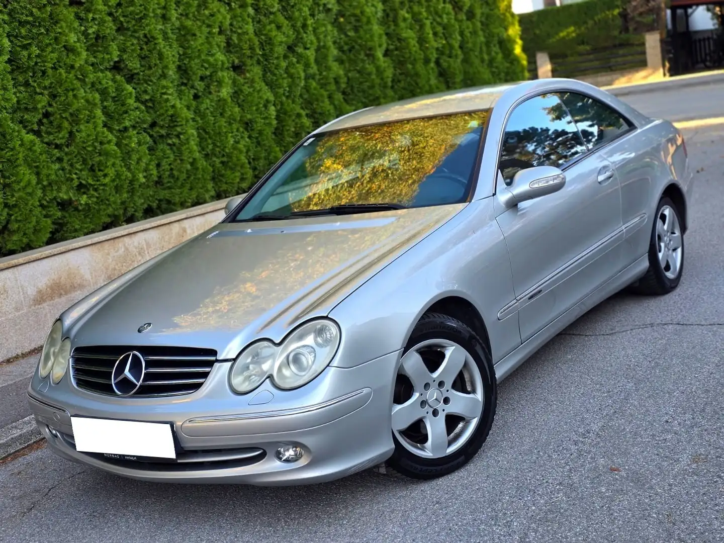Mercedes-Benz CLK 270 Coupe CDI Avantgarde - 1