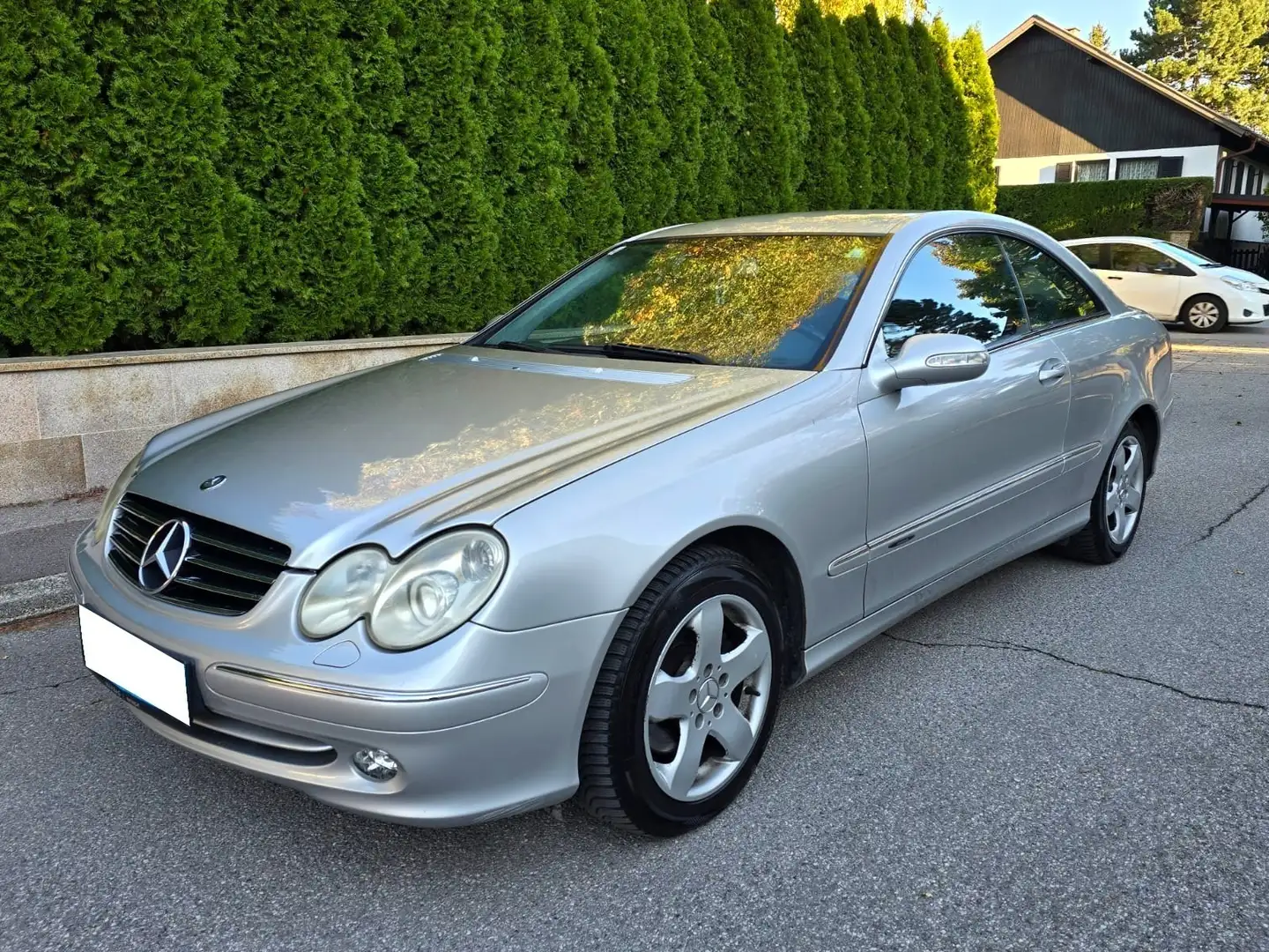 Mercedes-Benz CLK 270 Coupe CDI Avantgarde - 2