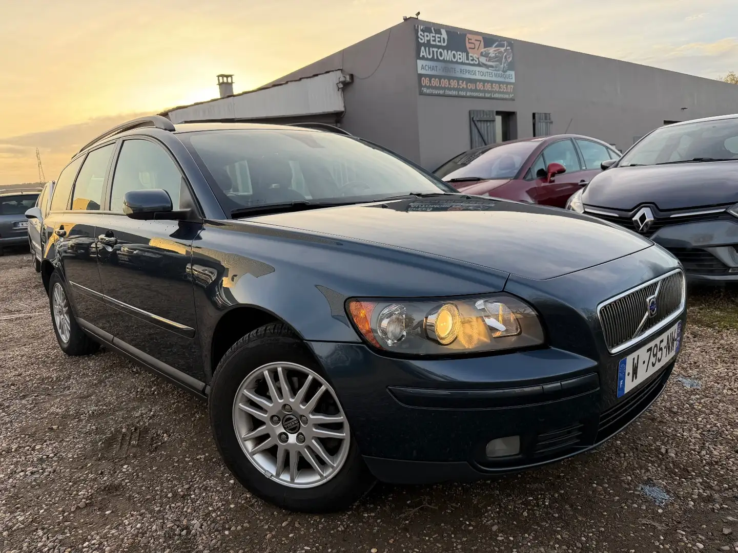 Volvo V50 Standard Noir - 1