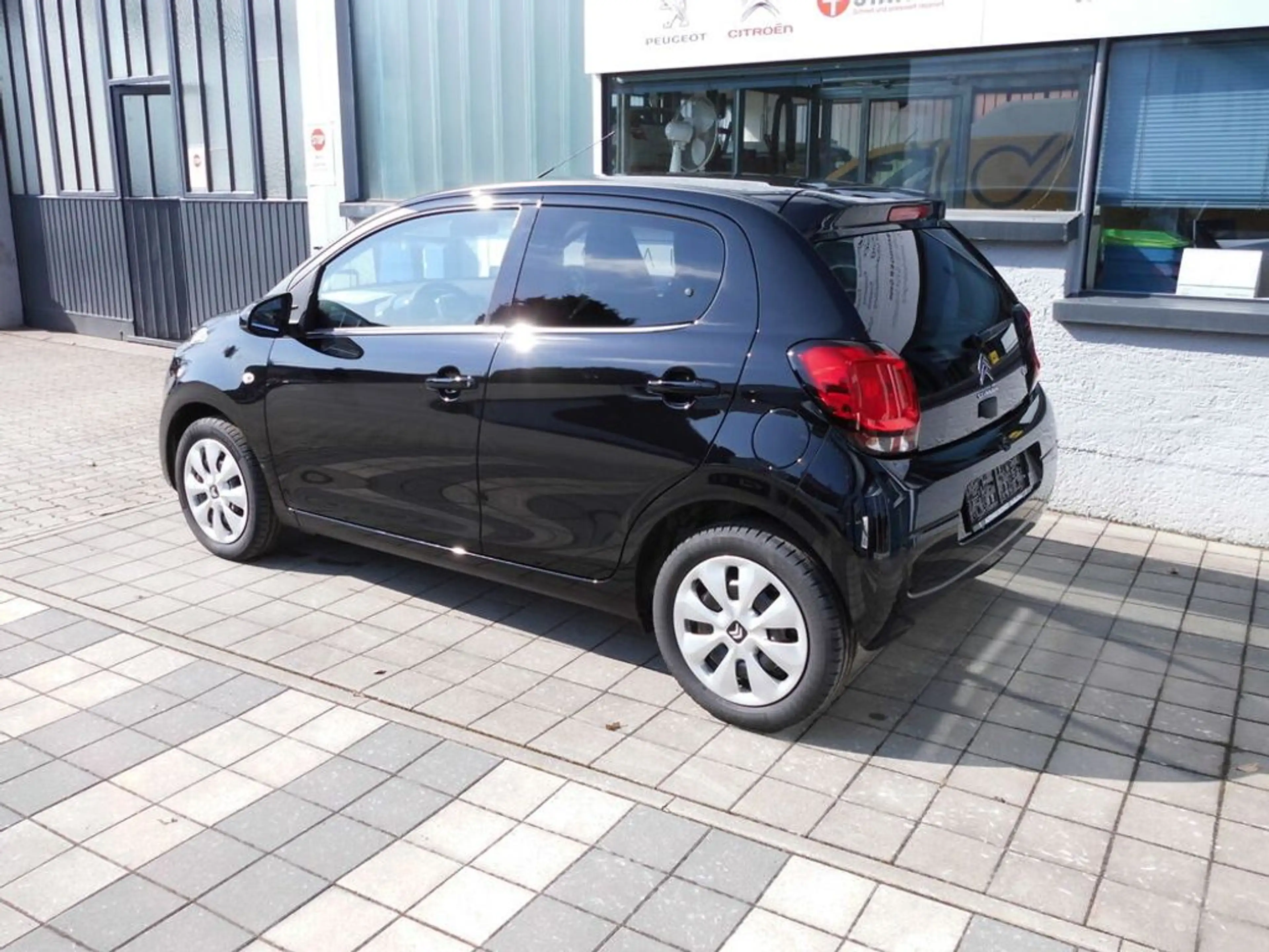 Citroen C1 Feel Edition VTI72 — photo 4
