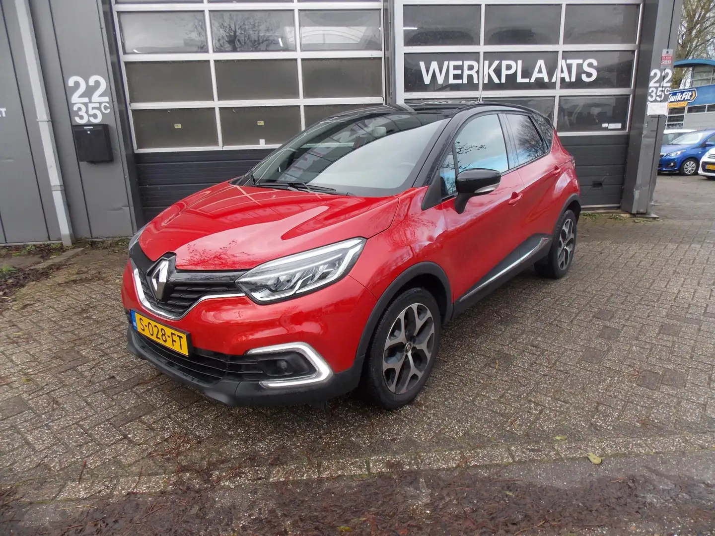 Renault Captur 1.2 TCe Edition One Automaat Navi Airco Elek Pakke Rood - 2
