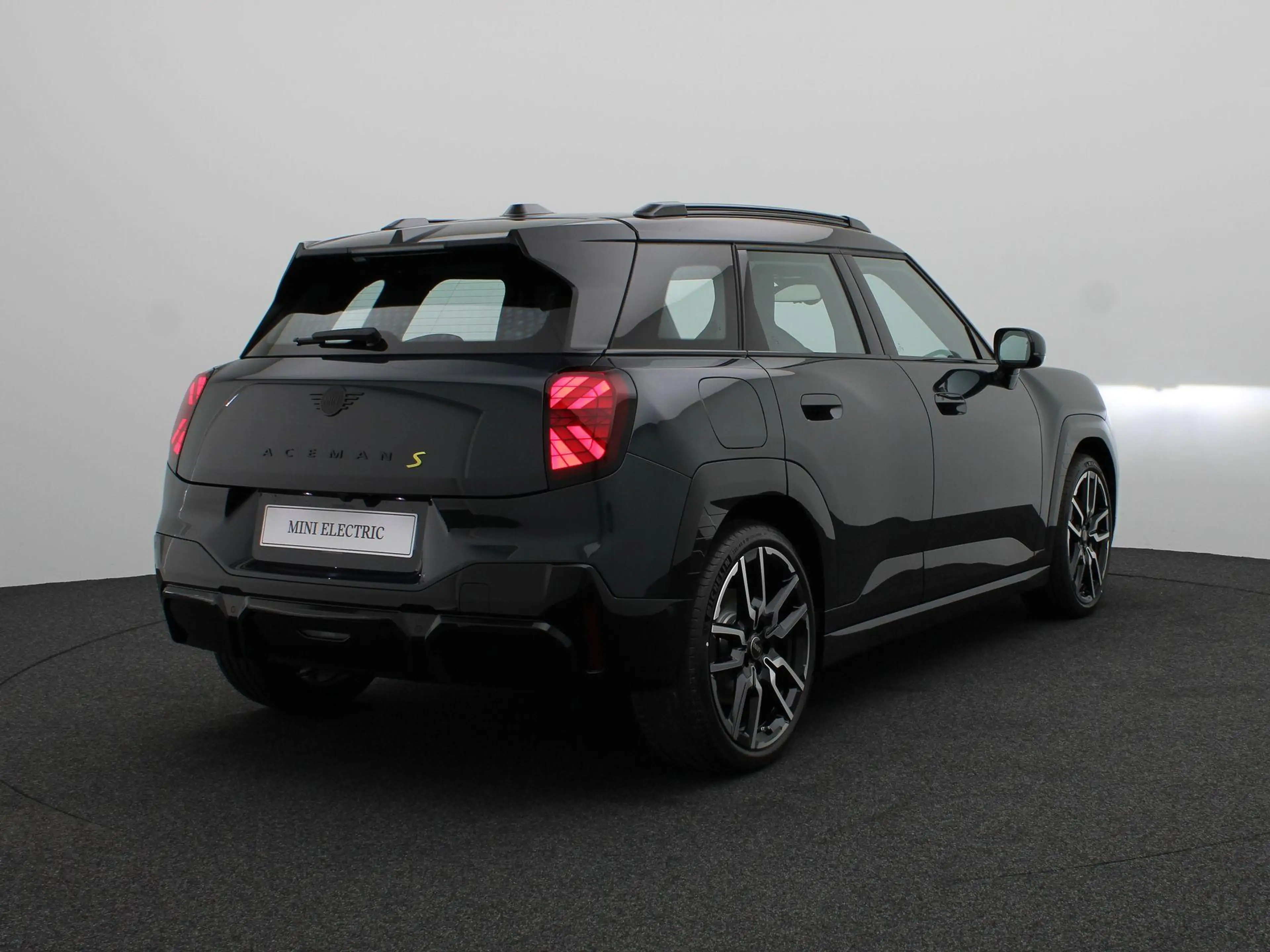 MINI Aceman SE John Cooper Works + S Pakket — photo 2