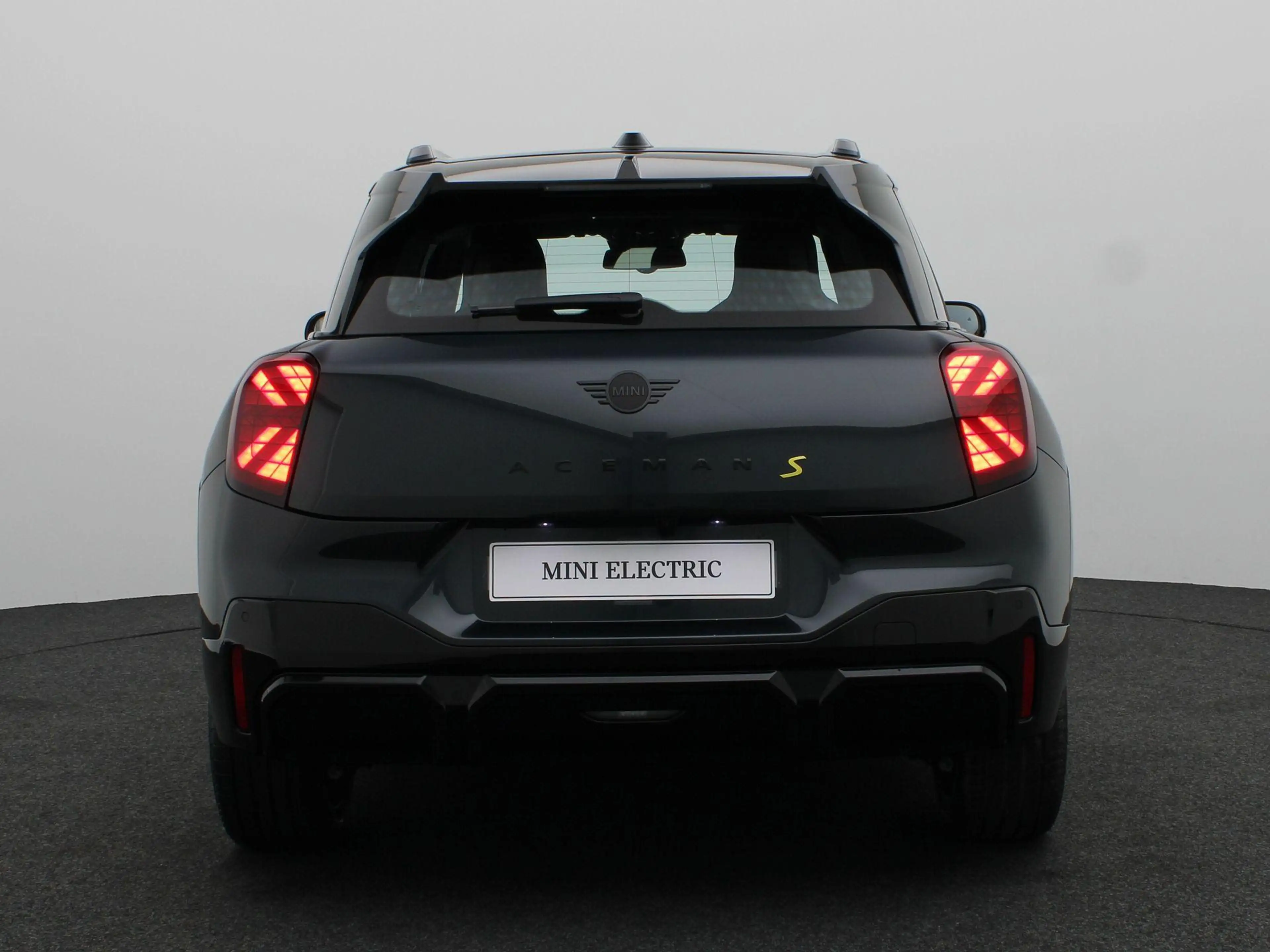 MINI Aceman SE John Cooper Works + S Pakket — photo 5