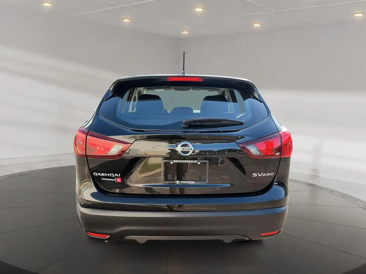 Nissan Qashqai снимка Nissan Qashqai