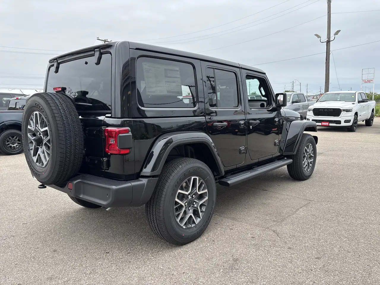 Jeep Wrangler снимка Jeep Wrangler