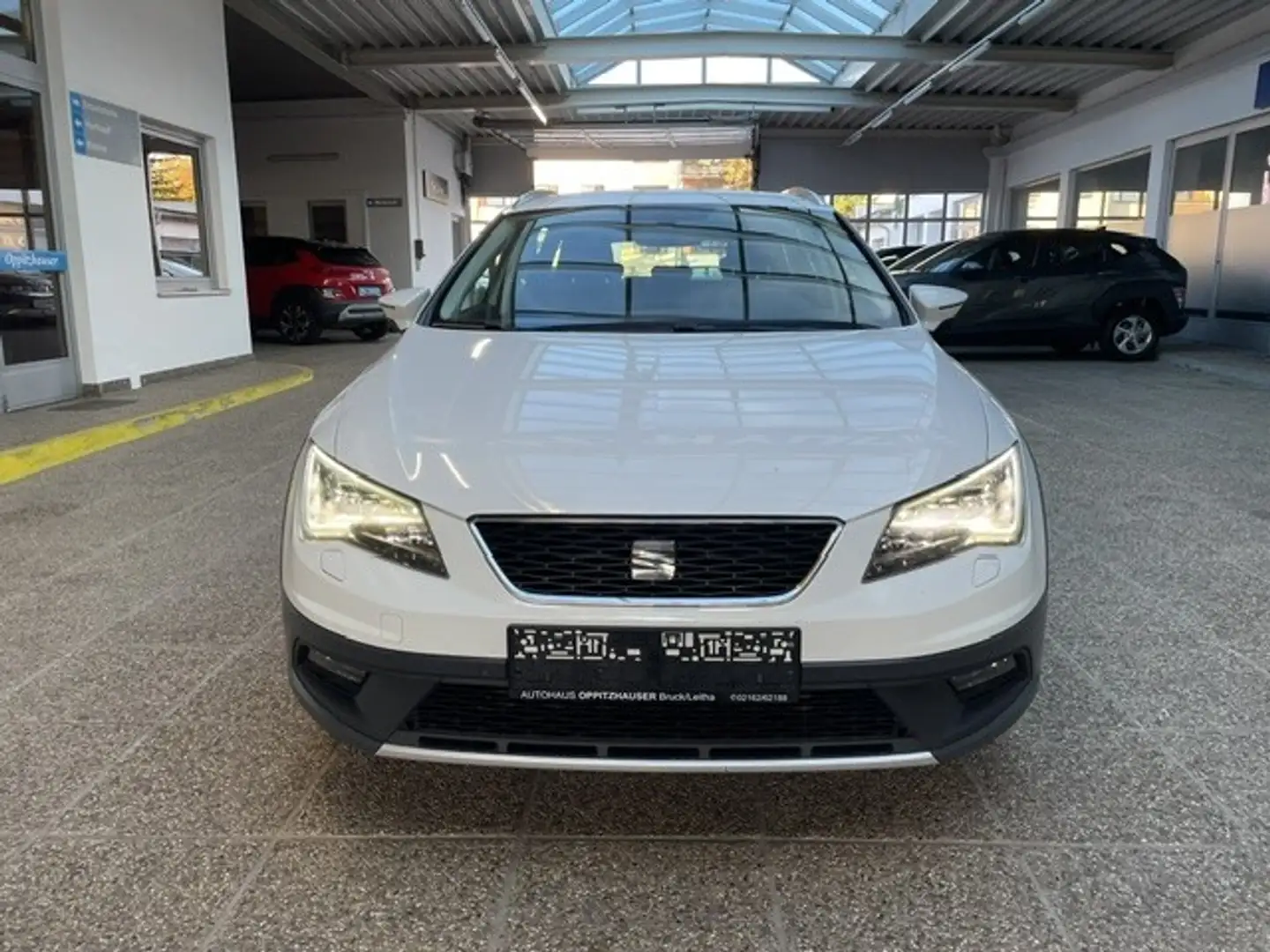 SEAT Leon ST X-Perience 2,0 TDI CR 4Drive Weiß - 2