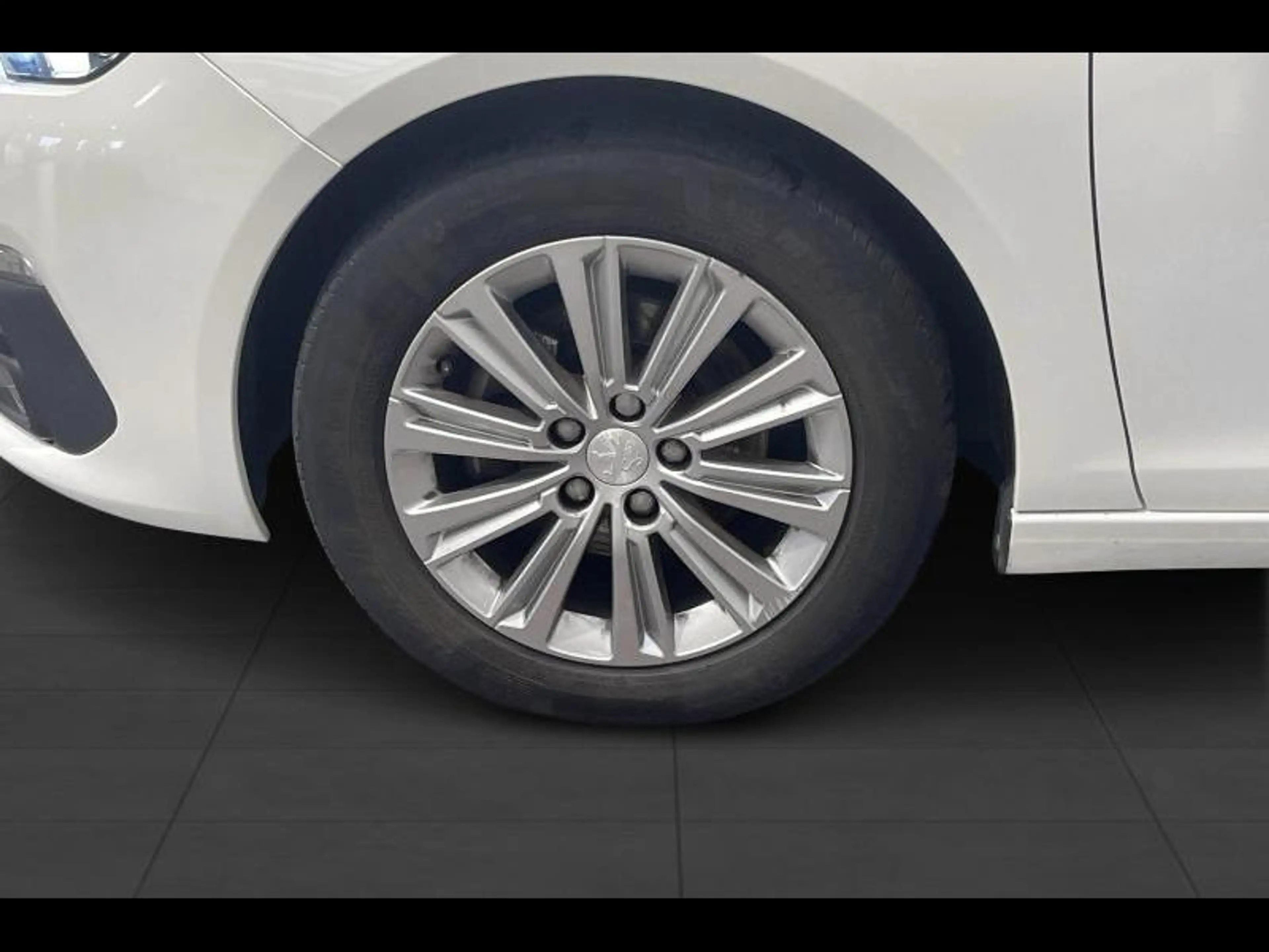 Peugeot 308 Allure | auto airco | GPS | camera | — photo 8