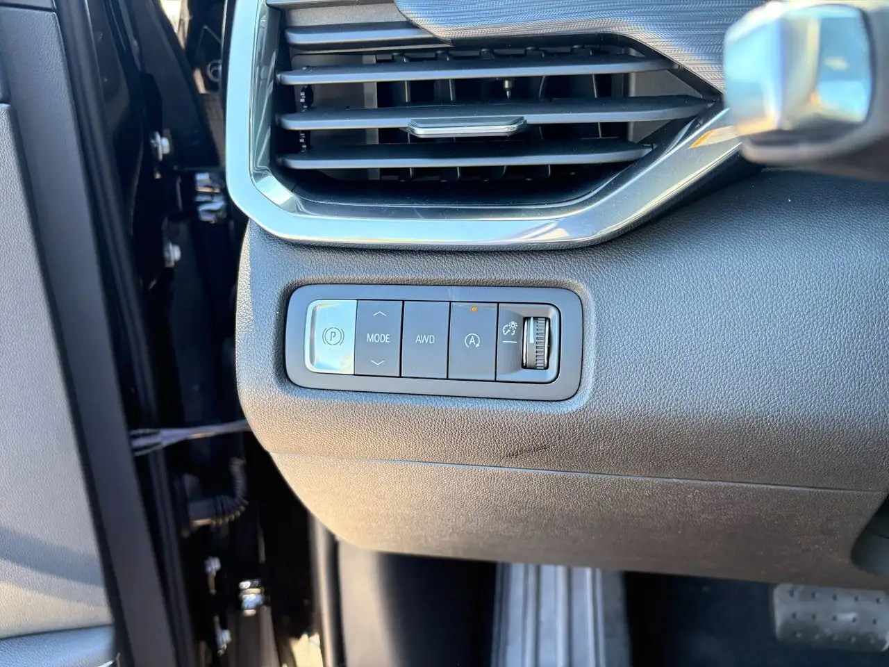 GMC Acadia снимка GMC Acadia