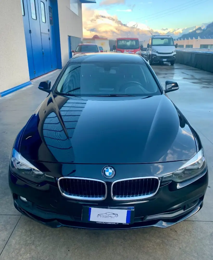 BMW 318 d Touring  Advantage EURO 6 CRONOLOGIA TAGLIANDI Nero - 2