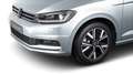 Volkswagen Touran 2.0 TDI DSG HIGHLINE AHK NAVI ACC VIRTUAL Silber - thumbnail 4